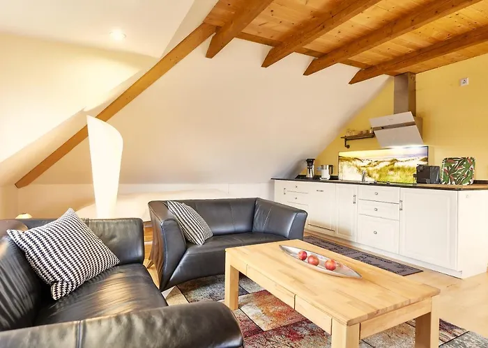 Ferienwohnung Raffael 100 Qm, 2 Grosse Betten Im Wohnzimmer