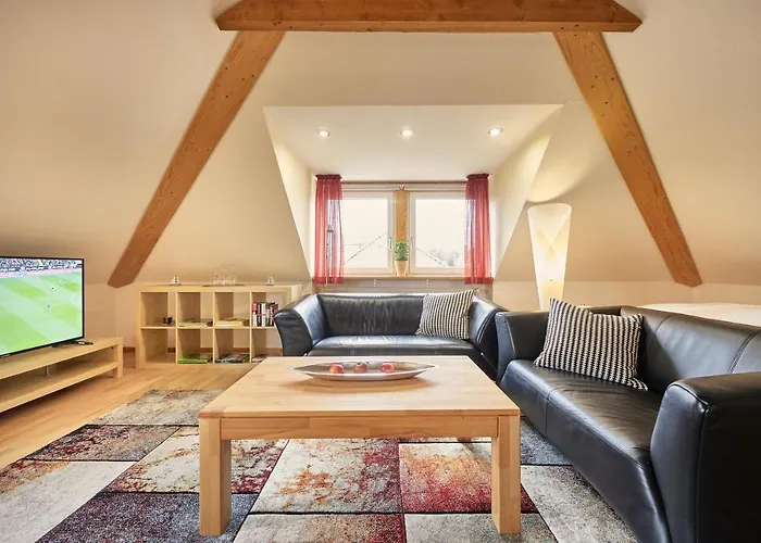 Ferienwohnung Raffael 100 Qm, 2 Grosse Betten Im Wohnzimmer